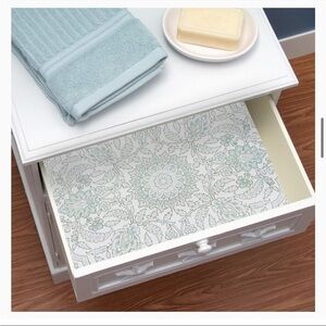 Floral Drawer Liner - White and Green